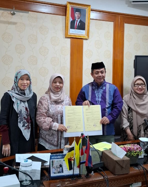 Pascasarjana UIN Banten dan Pascasarjana Fakultas Tarbiyah UIN Jakarta Teken MoA, Perkuat Kolaborasi Akademik dan Pengembangan SDM Pascasarjana UIN Banten dan Pascasarjana Fakultas Tarbiyah UIN Jakarta Teken MoA, Perkuat Kolaborasi Akademik dan Pengembangan SDM