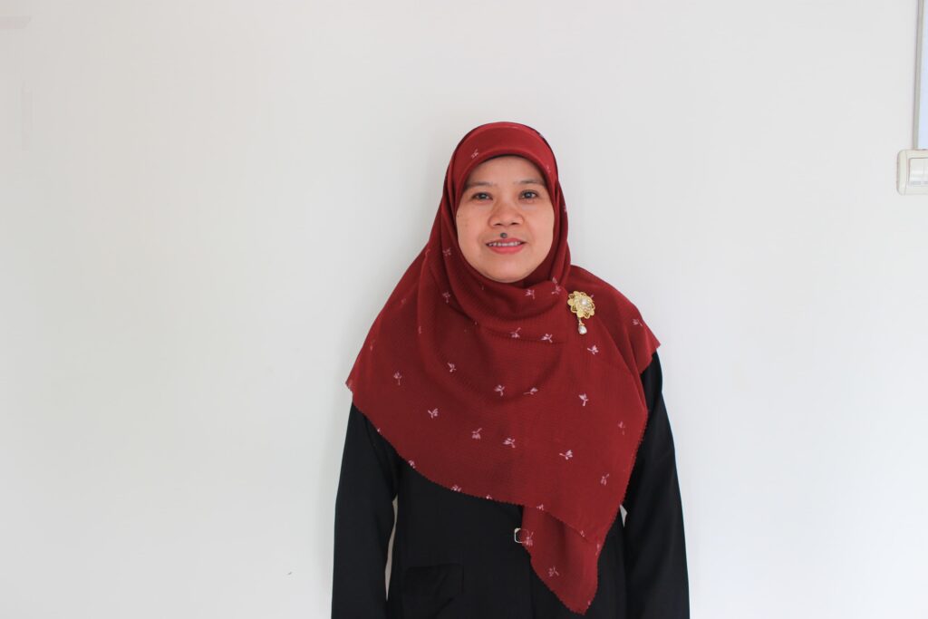 Dr. Uyu Muawanah, M.Pd
