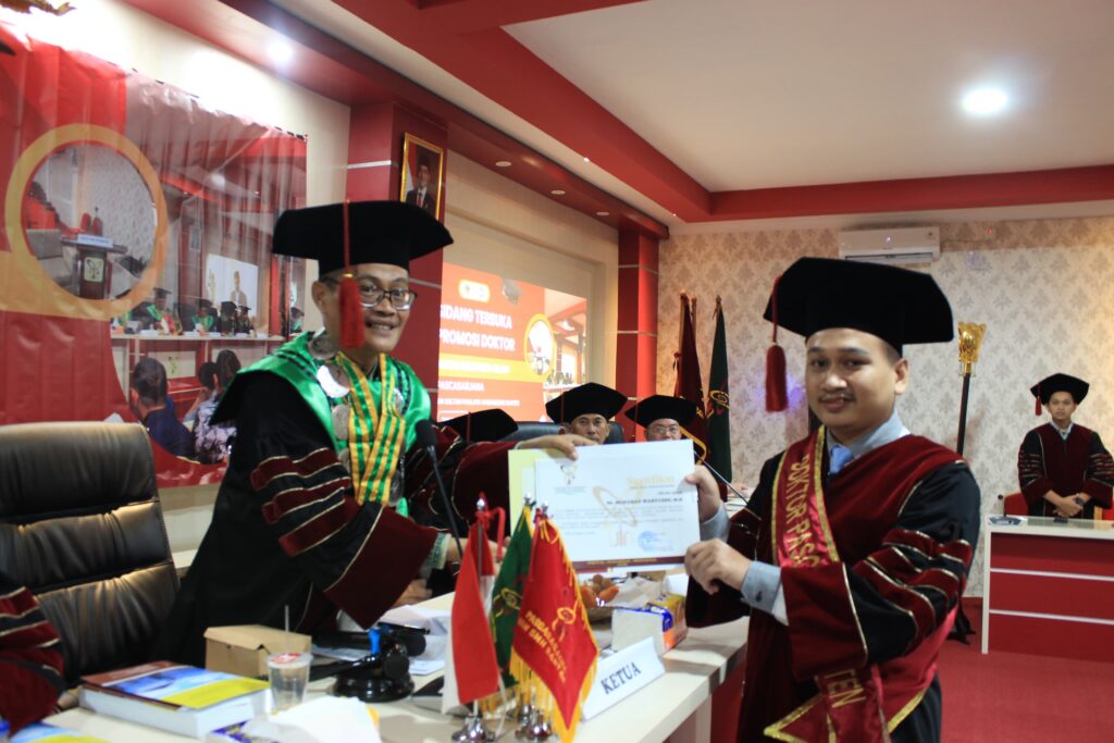 Analisis Hukum Sewa Rahim, Muhamad Wahyudin Raih Gelar Doktor ke-39 Pascasarjana UIN SMH Banten