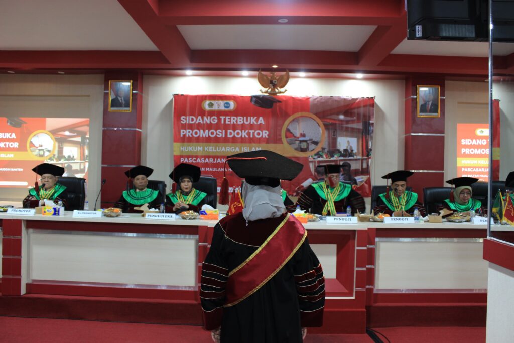 Bedah Problematika Keluarga Single Parent, Denna Ritonga Raih Gelar Doktor ke-40 Pascasarjana UIN SMH Banten